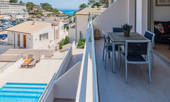 Cala San Vicente Chalet De Esquí | 100 m² Chalet ∙ 3 habitaciones ∙ 6 huéspedes
