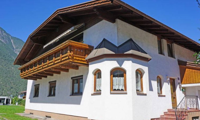 Landeck Casa | 100 m² Casa rural ∙ 3 habitaciones ∙ 8 personas