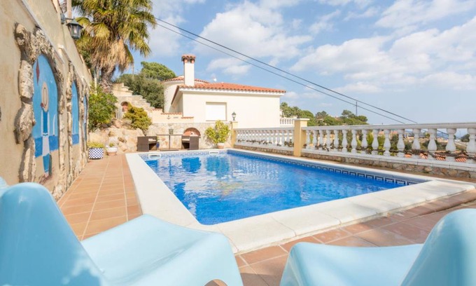 Lloret de Mar Casa | 100 m² Casa ∙ 3 habitaciones ∙ 6 huéspedes