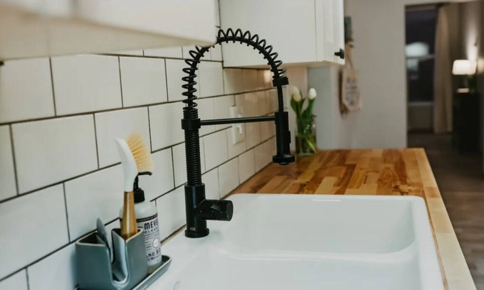 Marquette Apartamento | 100 N Third Cozy Downtown Apartment Pet friendly!