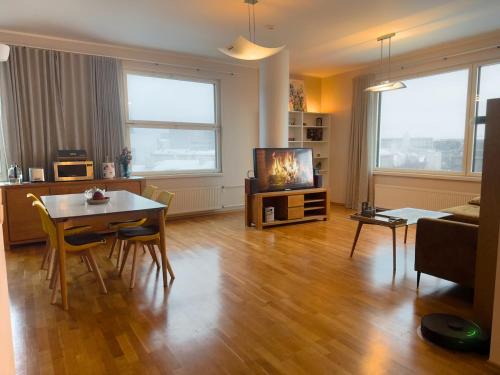 Maakri Apartamento | 100 square meter 4-room central smart apt