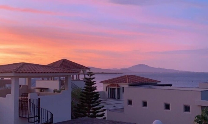 Nopolo Casa | Casa de vacaciones frente a la playa en la bahía de Loreto, ideal para familias
