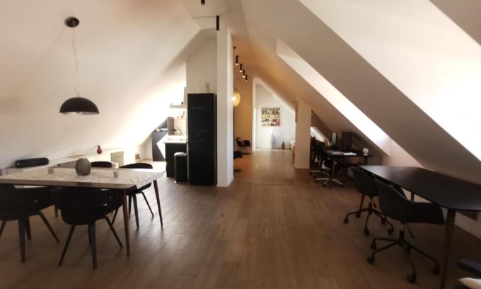 Thuengersheim Apartamento | 100m² Office Loft 10 Min von Würzburg Stadtmitte