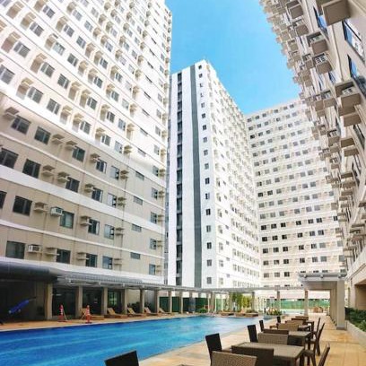 Dasmarinas Apartamento | 1014 - Cavite Minimalist Condo with Resort-like Amenities & Hi Speed Wifi