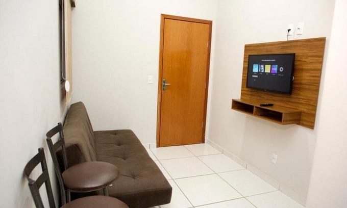 Anapolis Apartamento | 104-FLAT-Espaço, conforto. É disso que você precisa!
