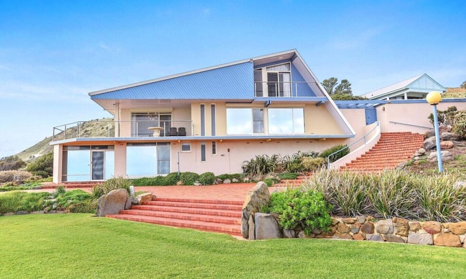Carrickalinga Casa | 104 Gold Coast Drive - M104
