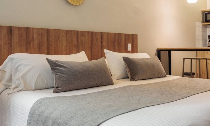 Robledo Apartamento | 105 Circular Supreme 500Mb, AC, 2 coworking