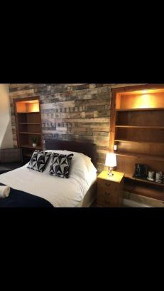 Sketty Casa | 106 Brynmill - Room 9 - Sea Views