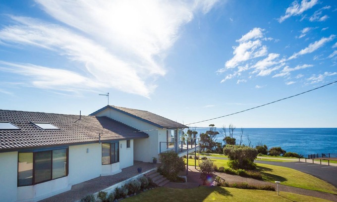 Dalmeny Casa | 106 Ocean Parade Dalmeny