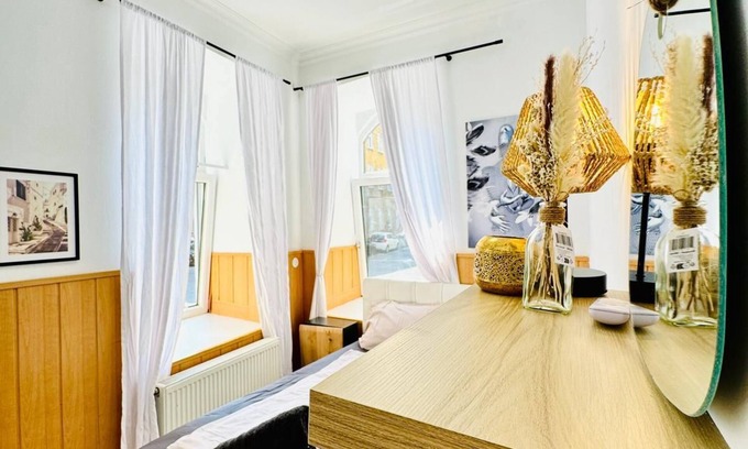 Ottakring Apartamento | 10BR Apt for Groups 8Min to Rathausplatz