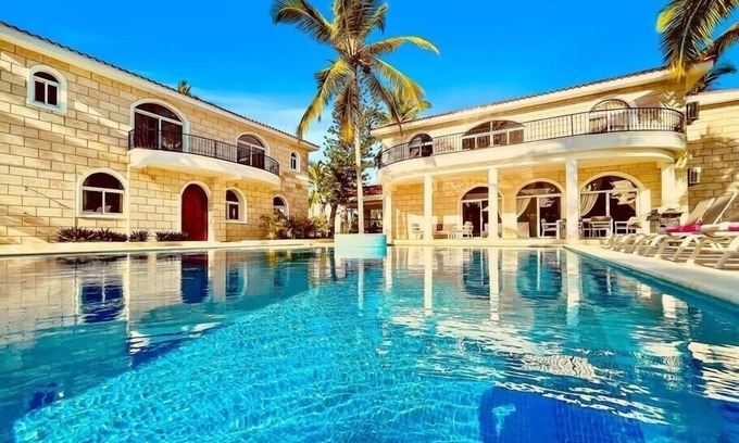 Punta Cana Villa | Beach Villa Andiamo with private Pool and Chef incl.