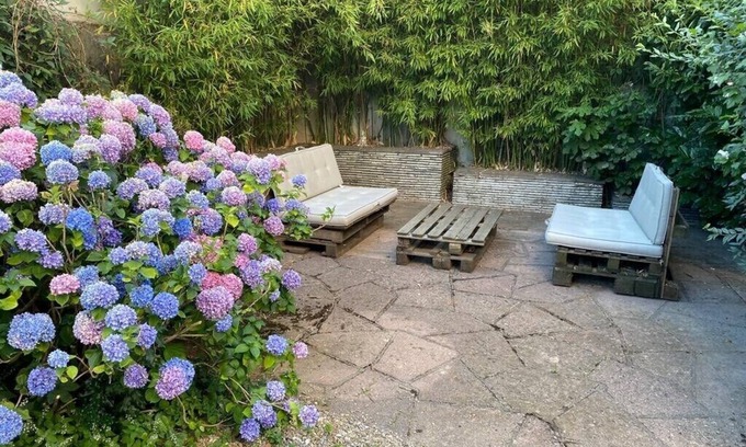 Cran-Gevrier Apartamento | 10mn walk from the lake, quiet one-bedroom apartment, ground floor with garden.
