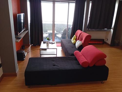 Genting Highlands Apartamento | 10Pax Deluxe Apartment, CloudView Snoopy Theme, Golden Hills Resort Genting, Formerly Known as Amber Court