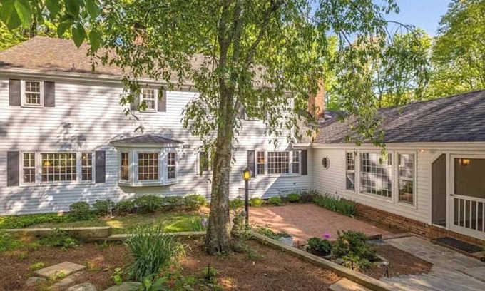 Lookout Mountain Casa | 11 Bdrm ~🏠🏡1 Story-31ppl! 2 HOUSES RETREATS, FIRETABLE🔥Lkt Mtn 6acre
