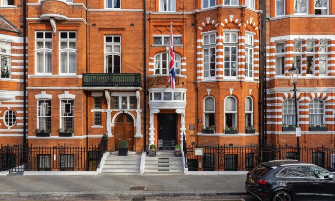 Chelsea Hotel | 11 Cadogan Gardens and The Apartments by Iconic Luxury Hotels