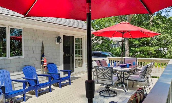 Harwich Center Casa | 11 Cranwood Road Harwich Cape Cod- -Aoibhneas