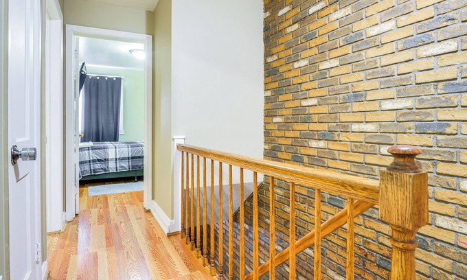 Middle River Casa | 11 Mi to Downtown Baltimore: Middle River Townhome