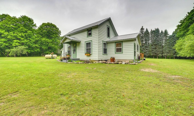Fife Lake Casa | ¡NUEVO! Inicio cerca del río Manistee, 10 Mi a Fife Lake!
