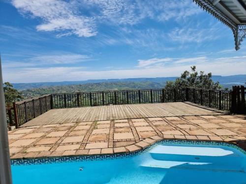 Botha's Hill Casa | 11-on-RobRoy calming space with 3 bedrooms&pool