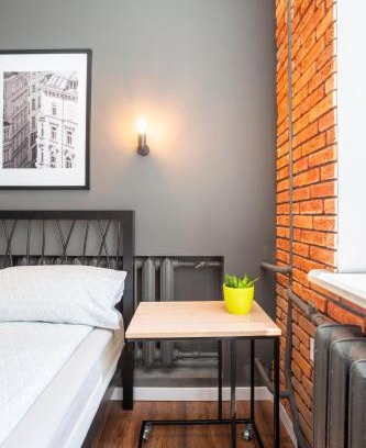Podil Apartamento | 11 Secret place on Mezhygirska str