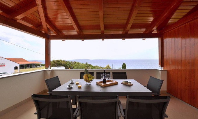 Miholascica Apartamento | 110 m² Apartamento ∙ 3 habitaciones ∙ 8 huéspedes