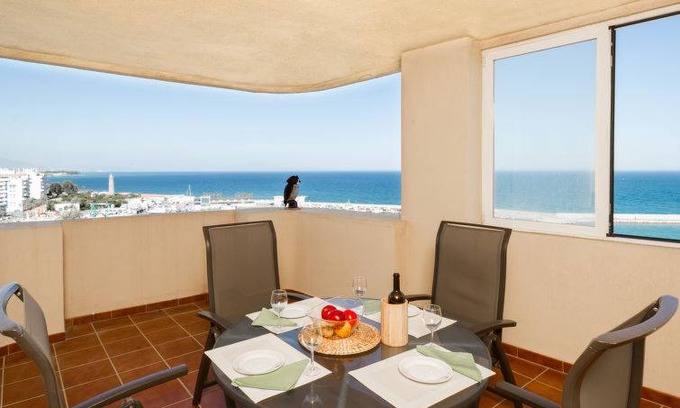 Estepona Apartamento | 110 m² Apartamento ∙ 2 habitaciones ∙ 4 personas