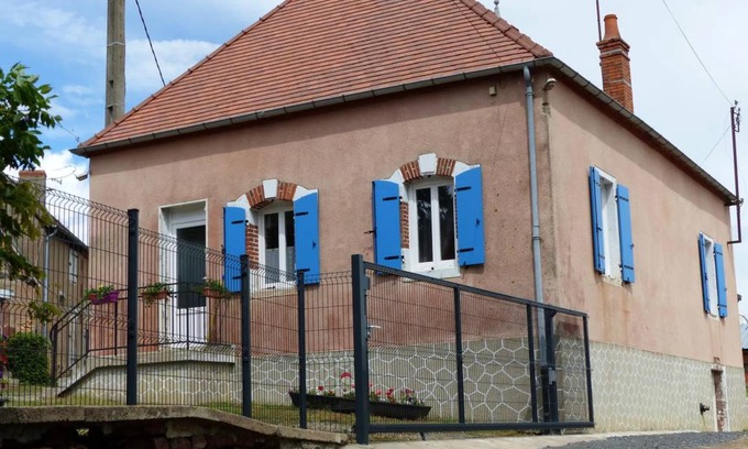 Saligny-sur-Roudon Casa | 110 m² Casa ∙ 2 habitaciones ∙ 5 personas