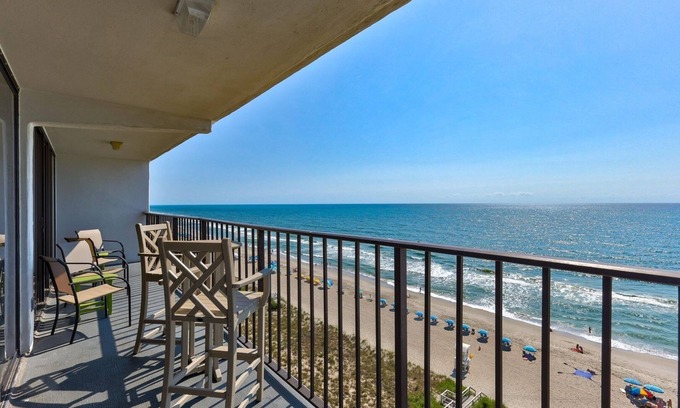 Wilmington Beach Condominio | 1114 Boundless Awe by Atlantic Towers