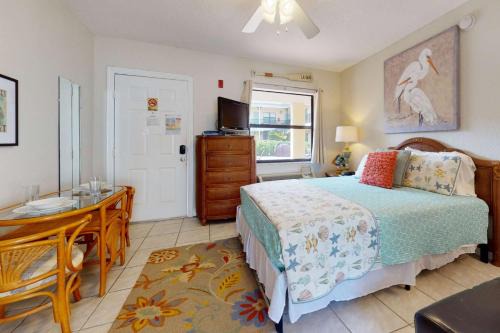Redington Beach Casa | 114 - Royal Orleans