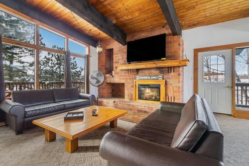 The Blue Mountains Chalet De Esquí | 12 Beds Sleep 16 Chalet-Sauna-HotTub-2min to Blue