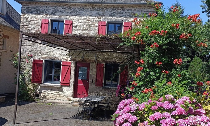 Venarsal Casa | 12 Couchages, Deux Maisons Dans Parc Ombragé, Idéal 2 ou 3 Familles Avec Enfants