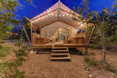 Johnson City Otro | 12 Fires Luxury Glamping #5