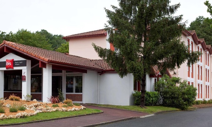 Anglet Hotel | 12 m² Hotel ∙ 10 huéspedes