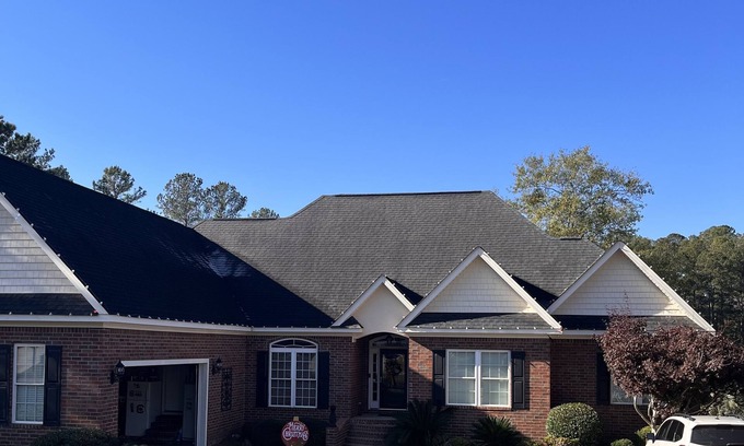 Bath Casa | 12 Minutes - Augusta National Golf Club, brick home located in North Augusta, SC