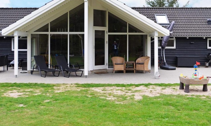 Havneby Casa | 12 person holiday home in R m