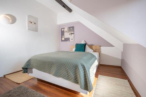 Rauental Apartamento | 12: Privatzimmer für Reisende durch Koblenz