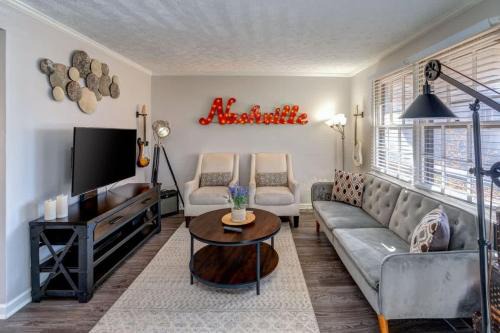 Melrose Casa | 12 South Home Close to Honky Tonks & Bars