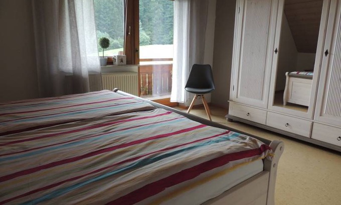 Tennenbronn Apartamento | 120 m² Apartamento ∙ 6 personas