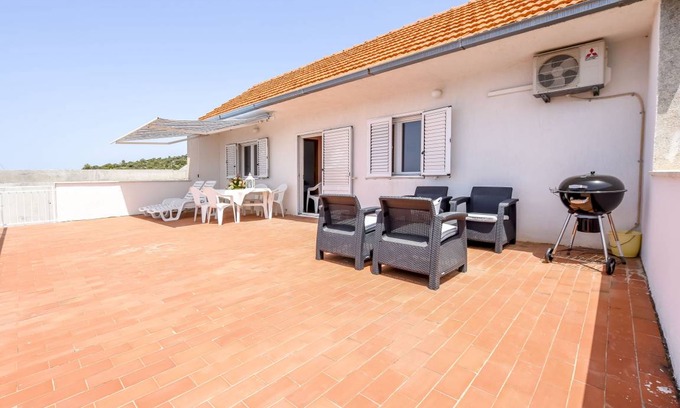 Rogoznica Apartamento | 120 m² Apartamento ∙ 1 habitación ∙ 4 huéspedes