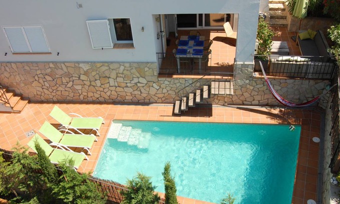 Pals Apartamento | 120 m² Apartamento ∙ 3 habitaciones ∙ 4 huéspedes
