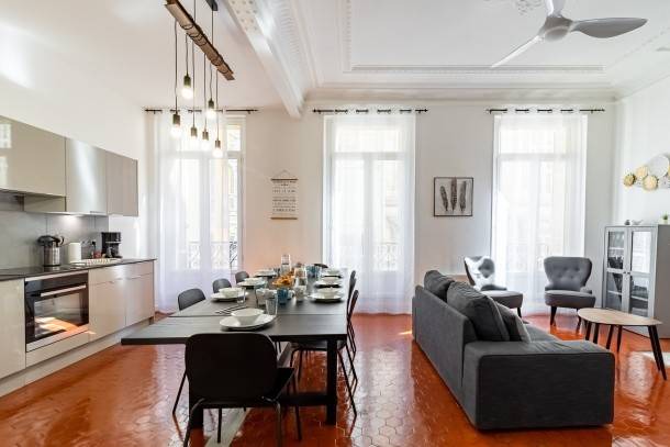 Noailles Apartamento | 120 m² Apartamento ∙ 5 habitaciones ∙ 8 personas