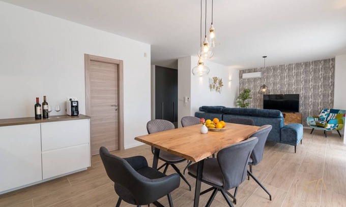 Sveti Vid-Miholjice Apartamento | 120 m² Apartamento ∙ 3 habitaciones ∙ 6 personas