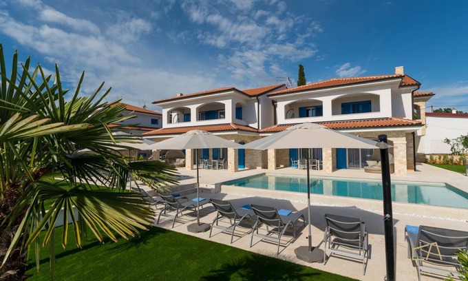 Sveti Vid-Miholjice Apartamento | 120 m² Apartamento ∙ 3 habitaciones ∙ 6 personas