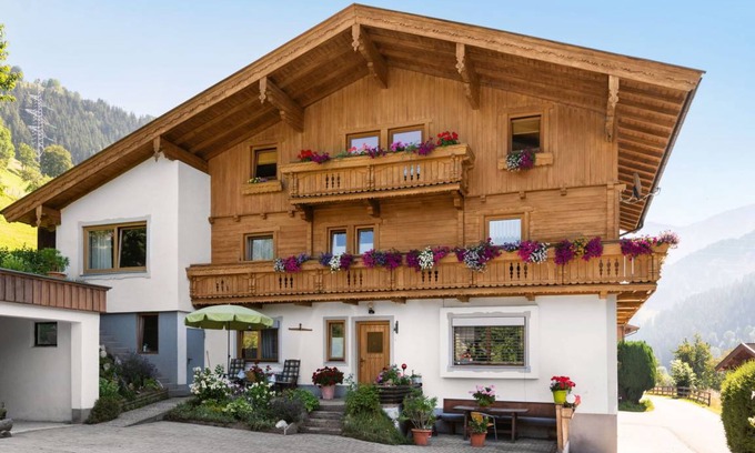 Zell am See Villa | 120 m² Villa ∙ 4 habitaciones ∙ 9 personas
