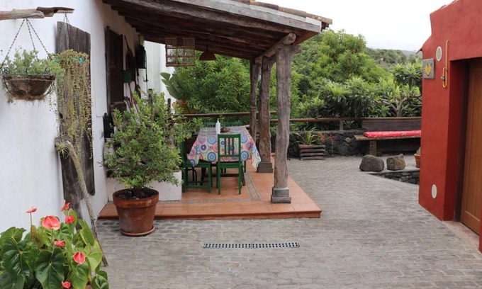 El Tanque Villa | 120 m² Villa ∙ 5 habitaciones ∙ 9 personas