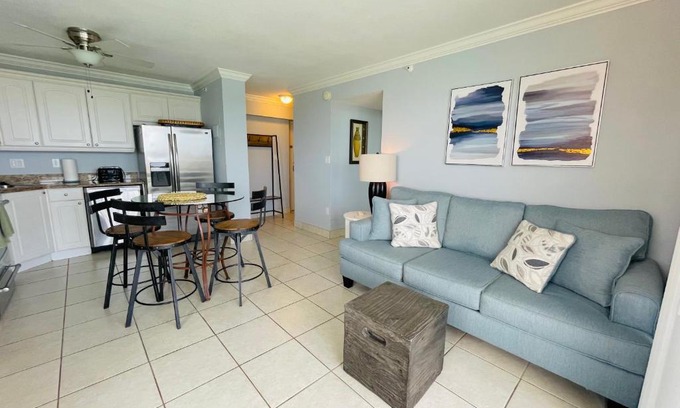 Fort Myers Beach Apartamento | #1203 Panoramic Ocean View at Lovers Key Beach Club