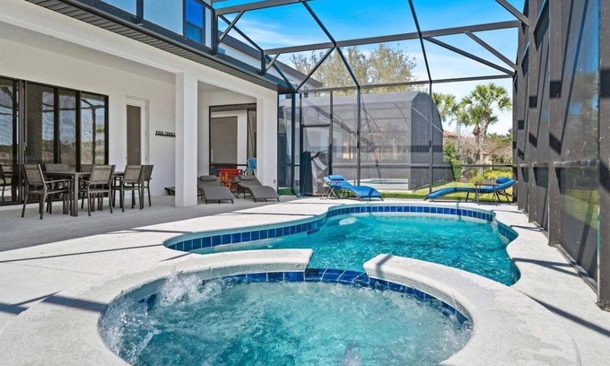 Davenport Cabaña | 1209-9-b -mansion Themed With Pool Near Disney