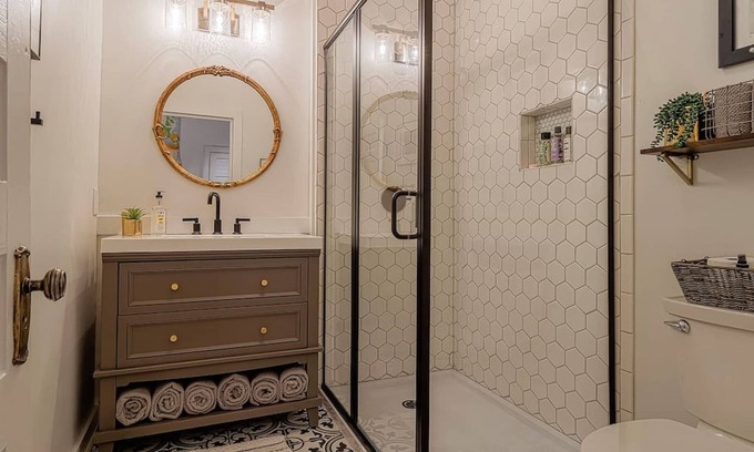 Earlewood Apartamento | 1217 - Right Side · Queen Anne Victorian - Traveler's Apartment