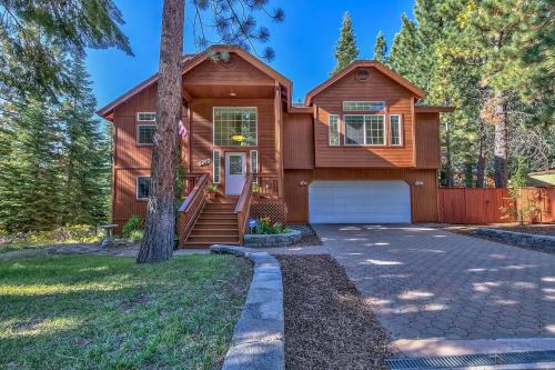 Pioneer Trail Casa | 122G Where Eagles Fly