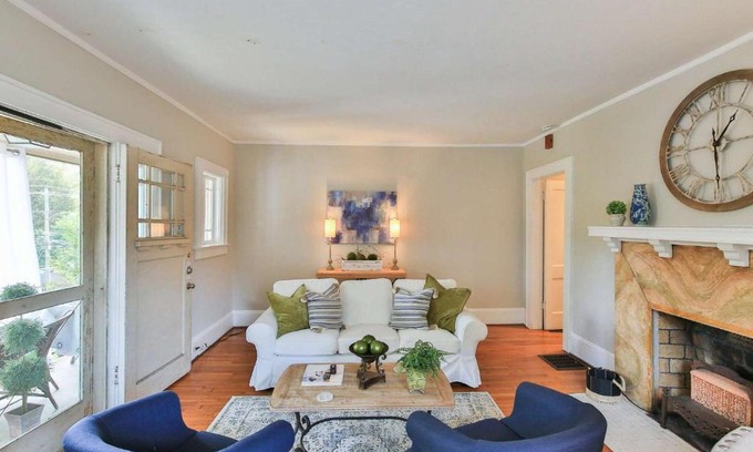 Morningside-Lenox Park Casa | 1266 Monroe Dr 2